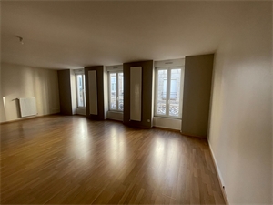 appartement à la location -   42000  SAINT-ETIENNE, surface 123 m2 location appartement - APR710298